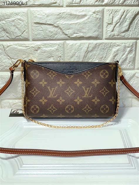 louis vuitton mini pochette chain strap|Louis Vuitton thick strap crossbody.